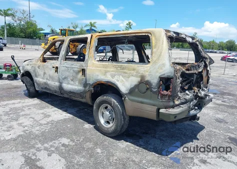 2003 Ford Excursion Eddie Bauer из США, поврежденный, VIN 1FMNU45S93EB12536